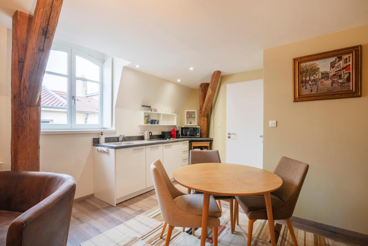 Le Clocher De Saint-Epvre Apartment Нанси Екстериор снимка