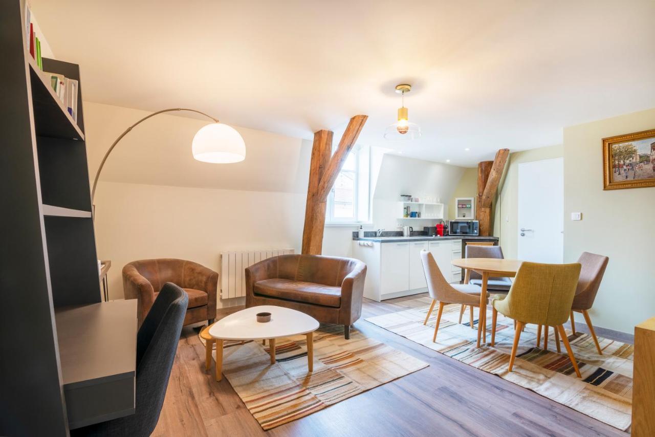 Le Clocher De Saint-Epvre Apartment Нанси Екстериор снимка